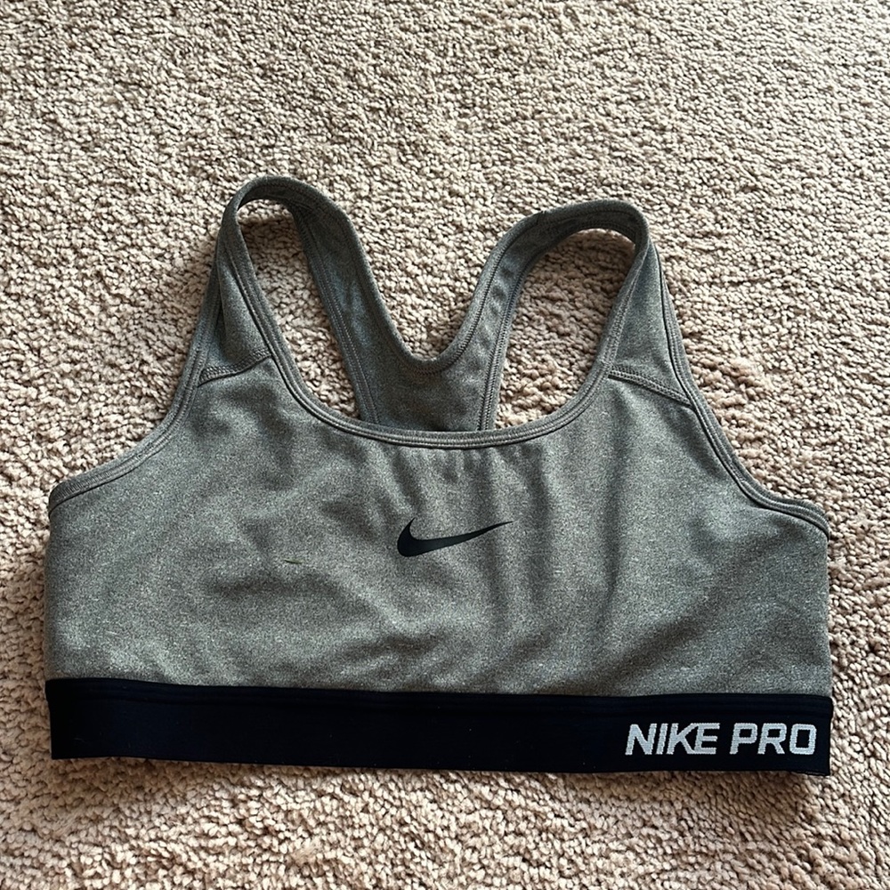 Gray Nike pro sports bra